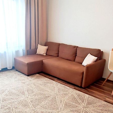 Charming Apartment In Villa ยาช ภายนอก รูปภาพ